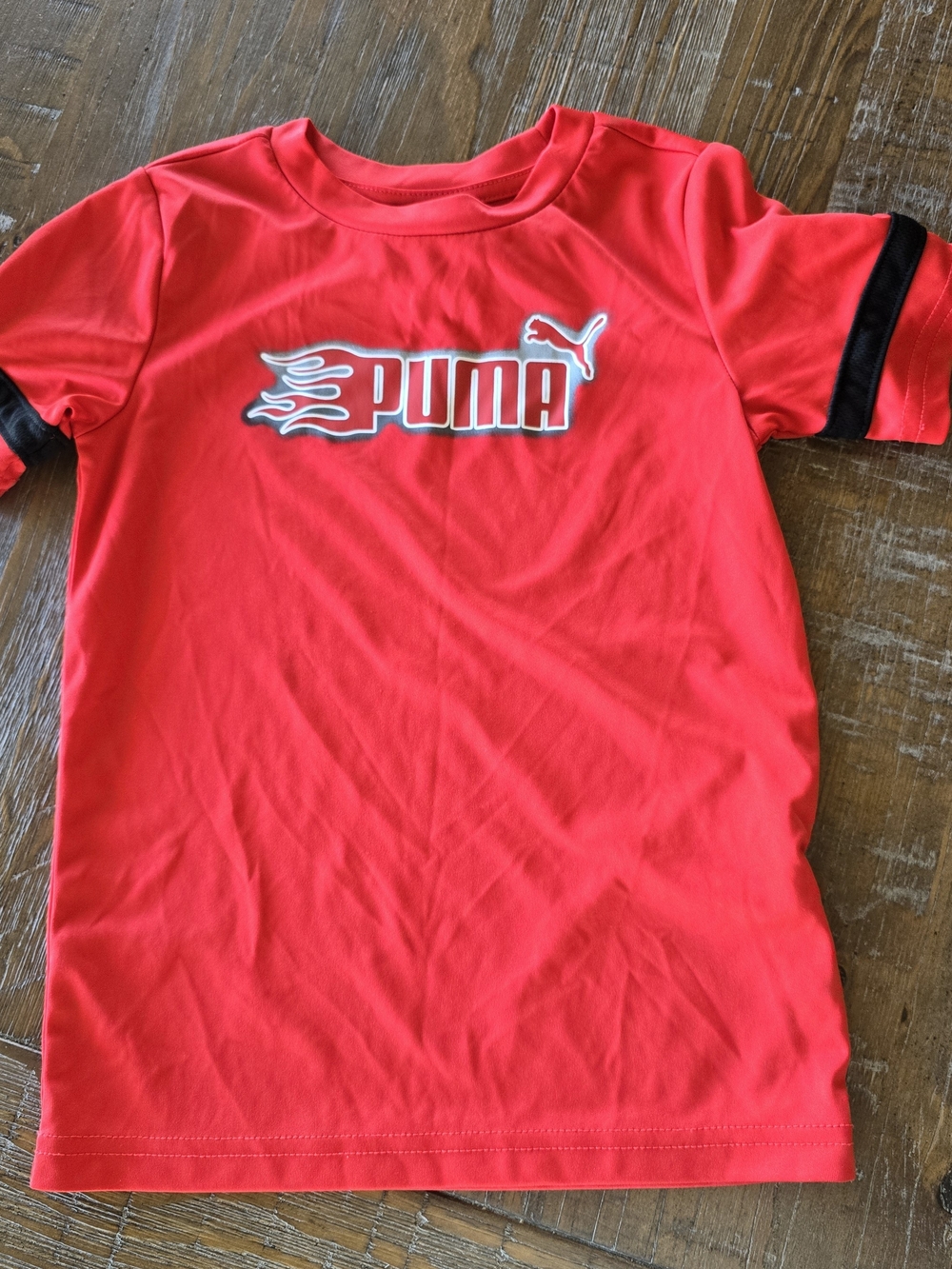 PUMA Boys Size 4 Red Black 2 Piece Athletic Shirt Shorts Set